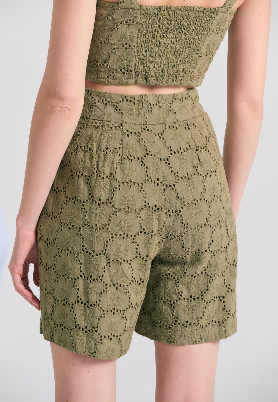 Women's embroidery shorts with pleats - Oregano