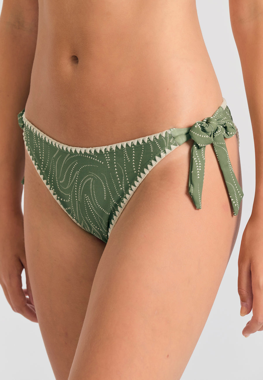 Slip de baie cu imprimeu integral și cusături decorative - Verde vânător