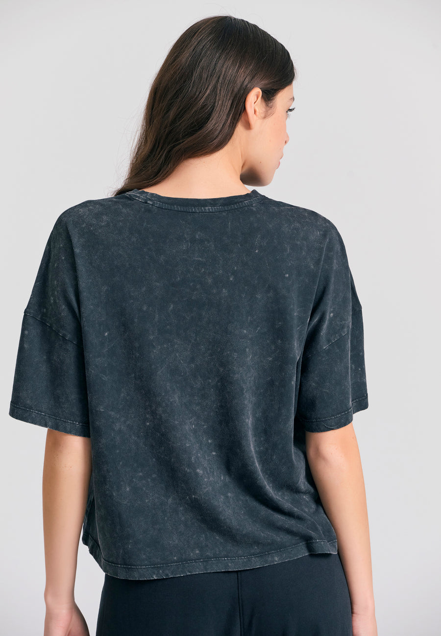 Tricou supradimensionat vopsit în culoarea grament cu imprimeu fotografic - Negru