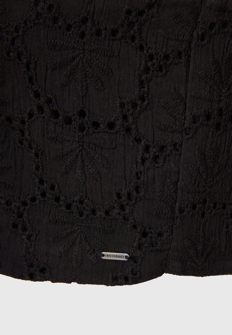Top scurt cu broderie și model - Negru