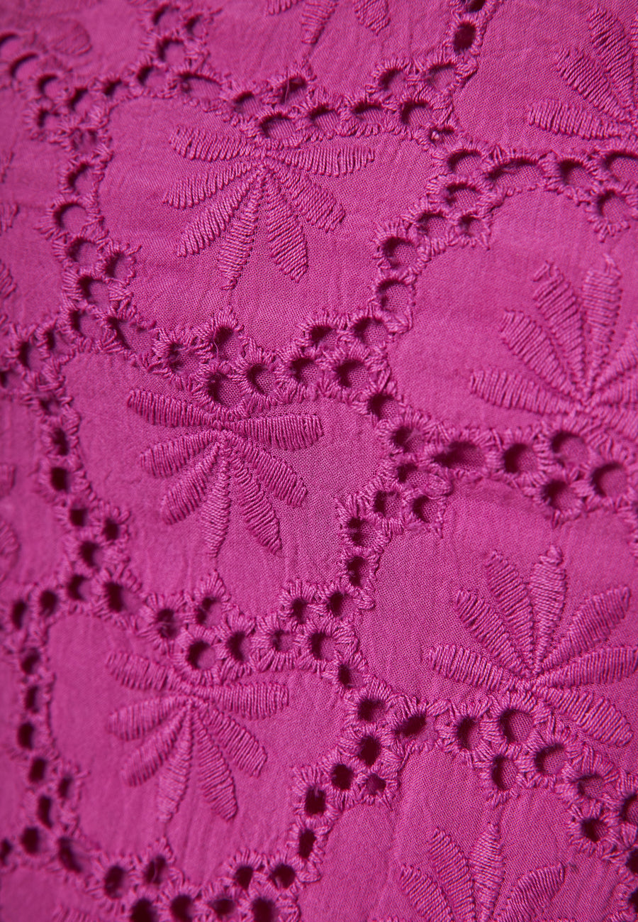Top scurt cu broderie și model - Orhidee