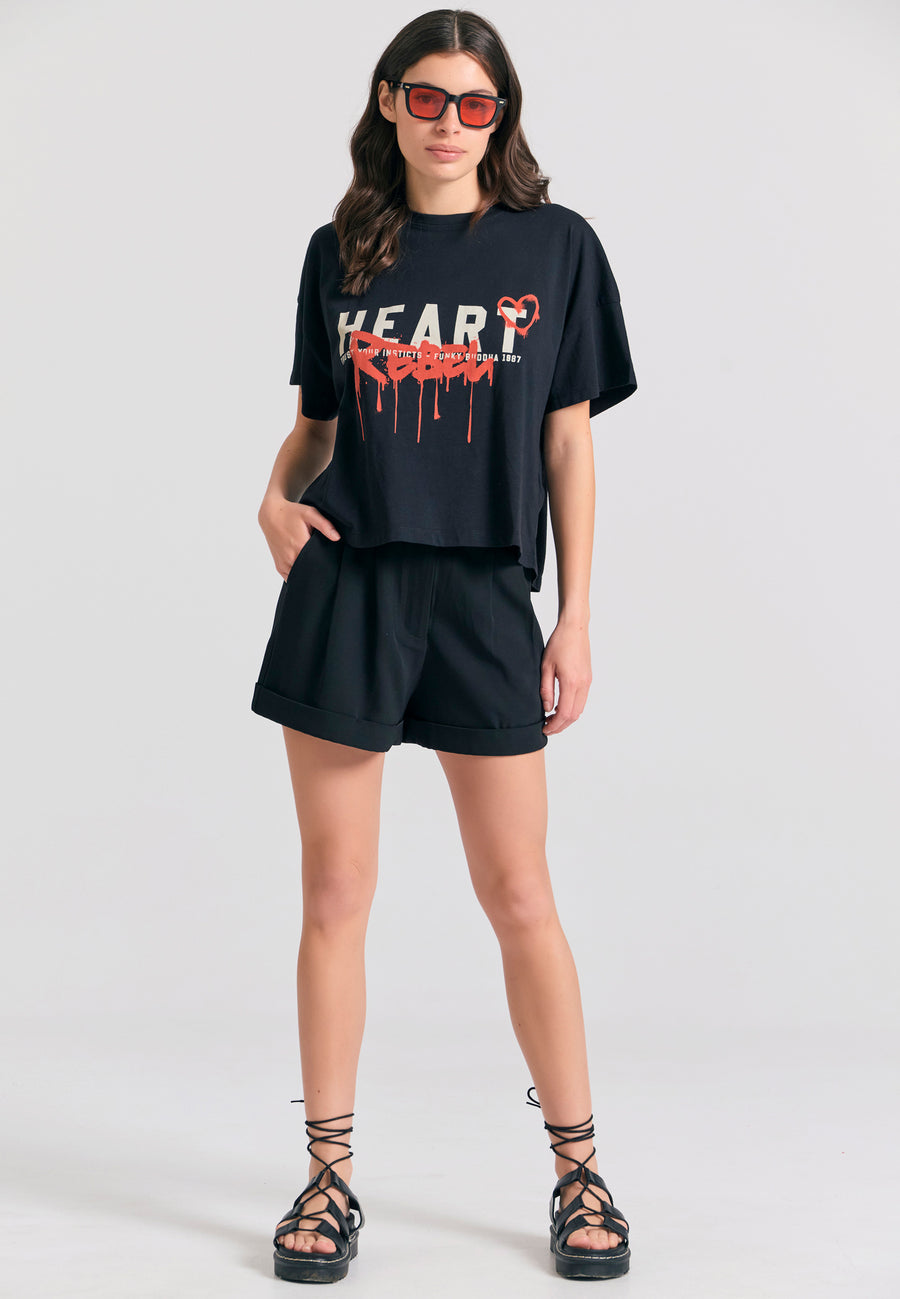 Tricou de damă cu croială lejeră și imprimeu artistic cu text - Negru