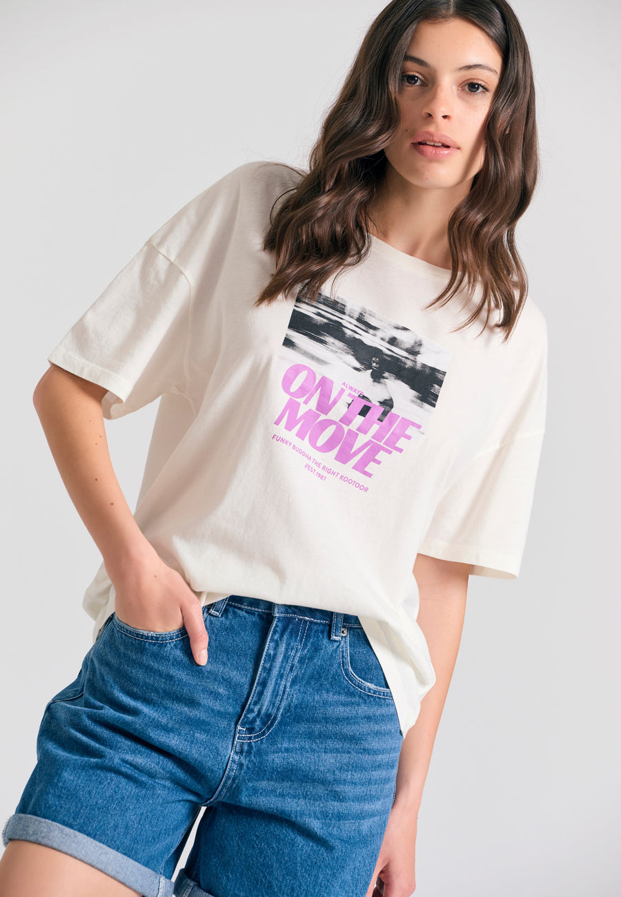 Tricou lejer pentru femei cu imprimeu fotografic - Alb-gălbui