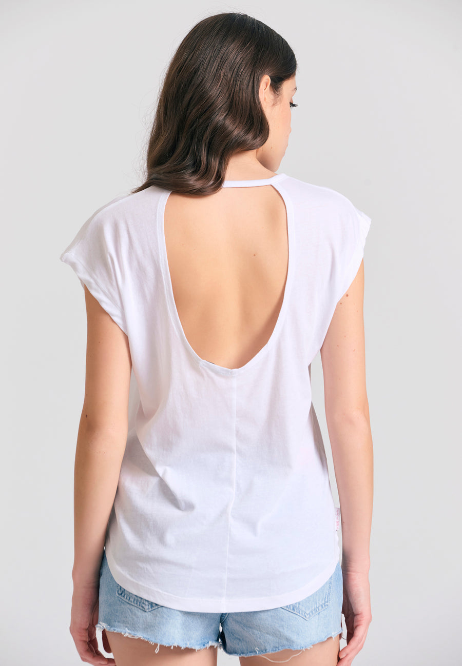 Tricou de damă cu imprimeu artistic și spate deschis - Alb