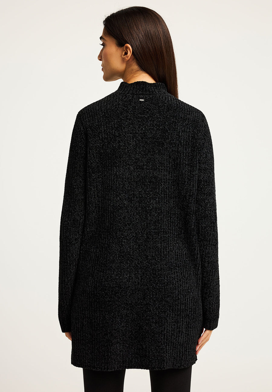 Rochie tricotată cu guler înalt