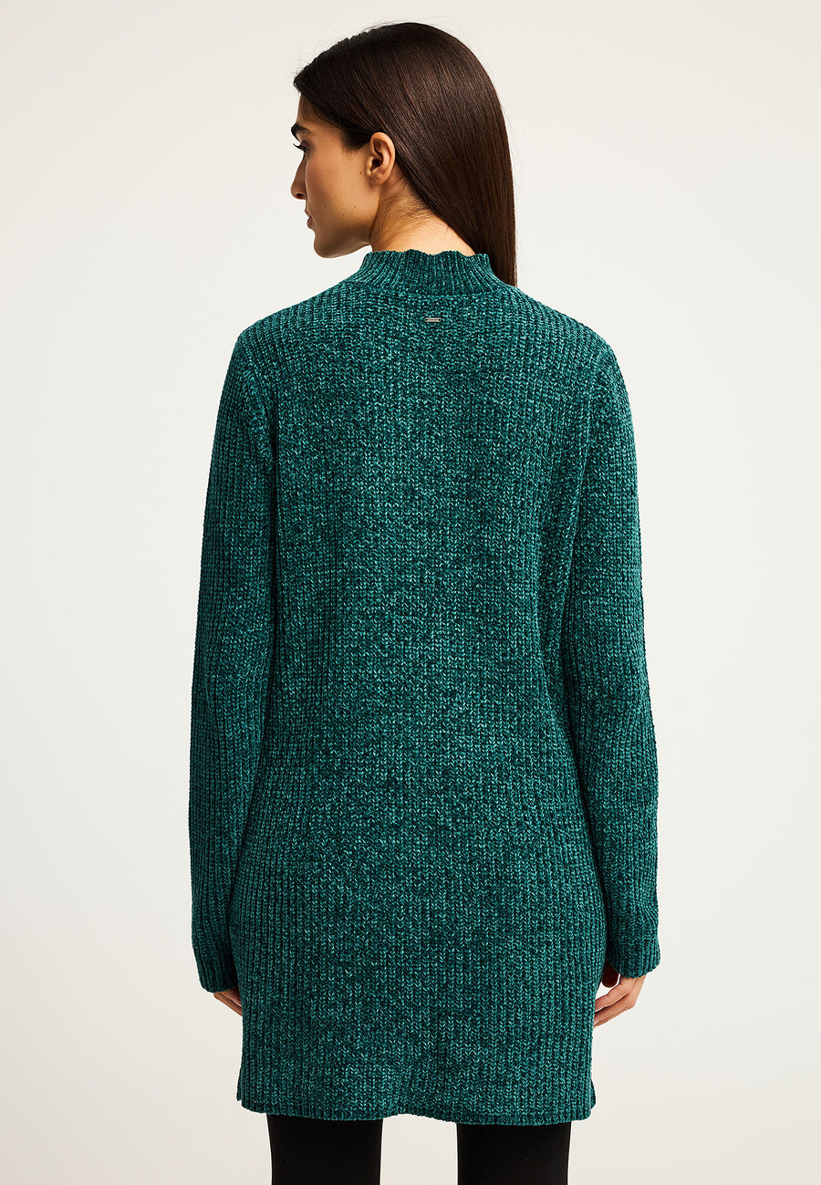 Rochie tricotată cu guler înalt