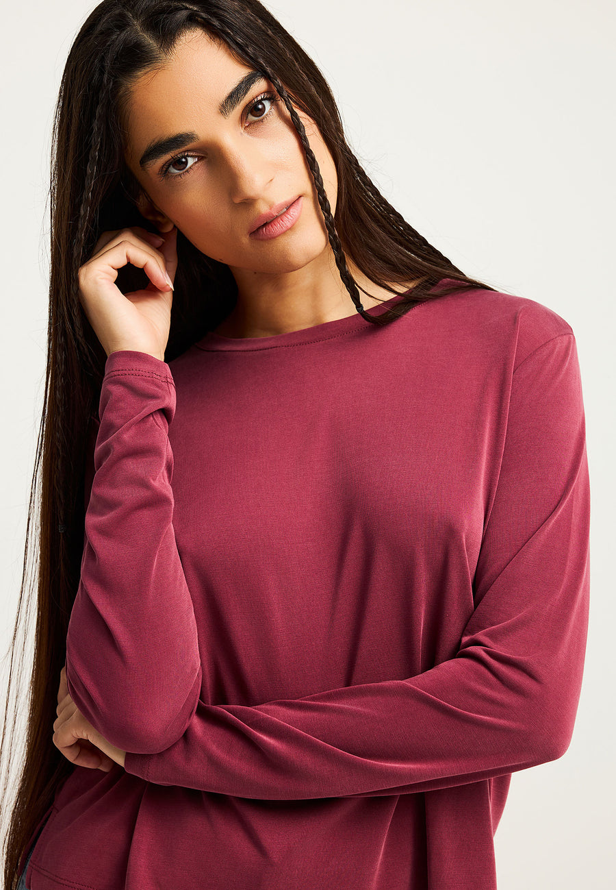 Tricou cu guler rotund și mânecă lungă