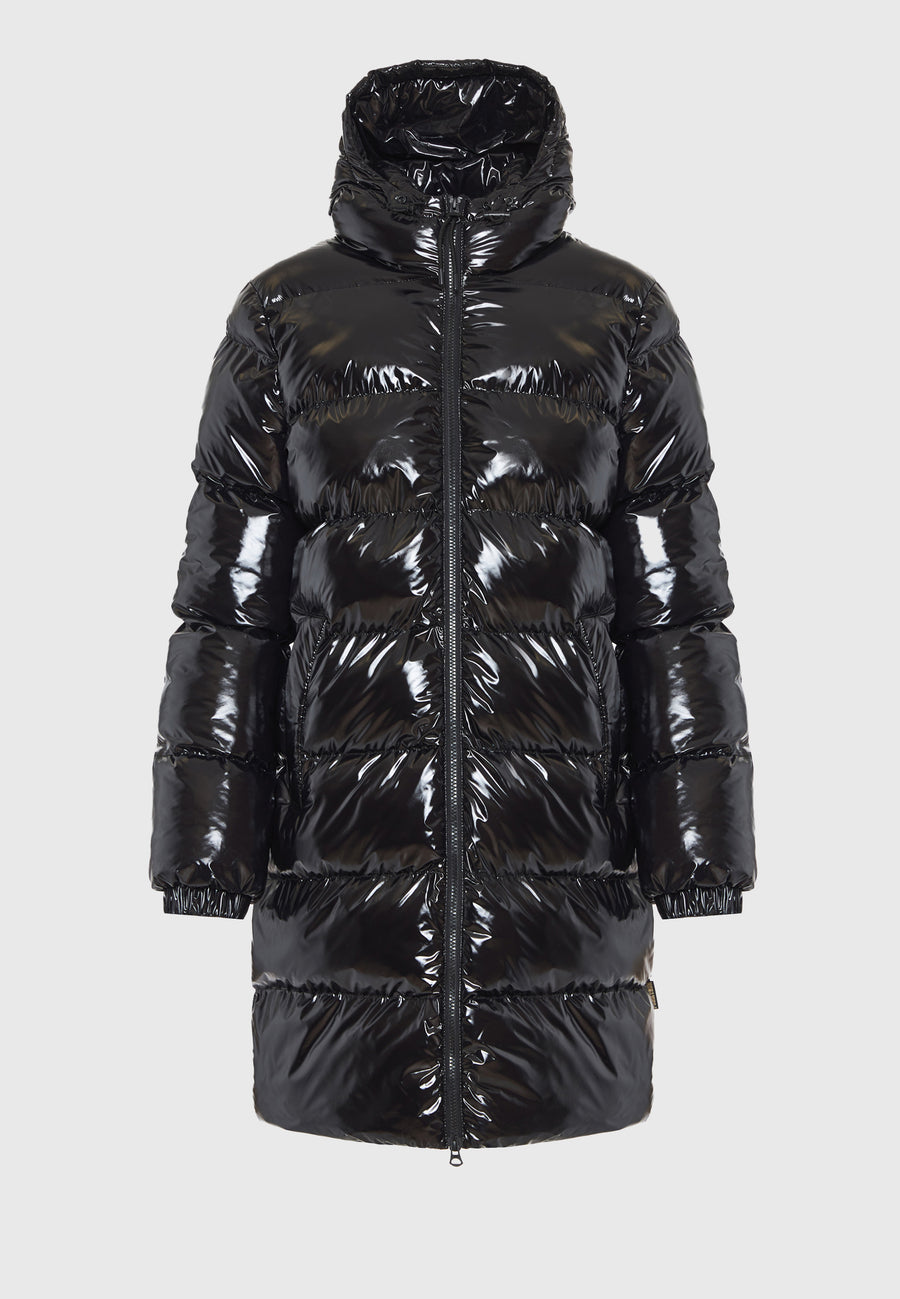 Jachetă lungă pufoasă cu croială regulată și glugă