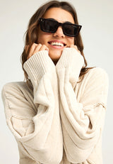 Pulover tricotat pentru femei cu finisaj striat