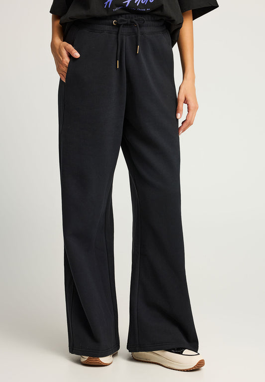 Pantaloni jogging evazați pentru femei