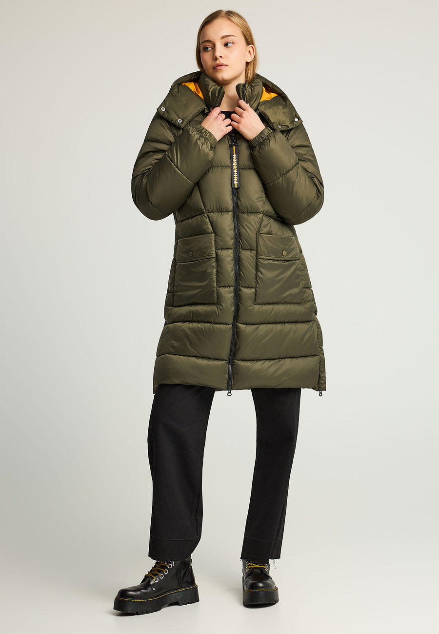 Jachetă lungă pufoasă cu croială regulată și glugă