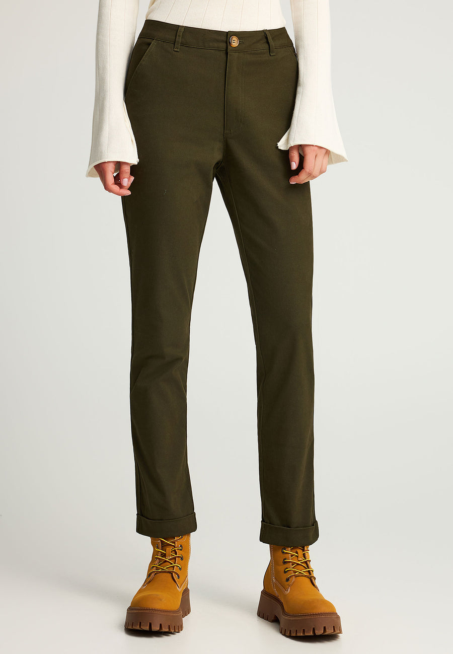 Pantaloni de damă cu nasture