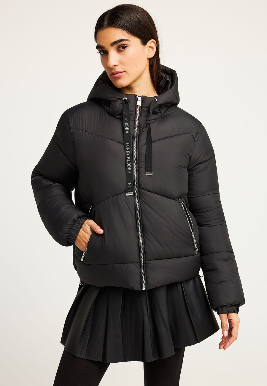 Geacă pufoasă pentru femei cu glugă