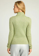 Pulover tricotat cu guler înalt și paiete