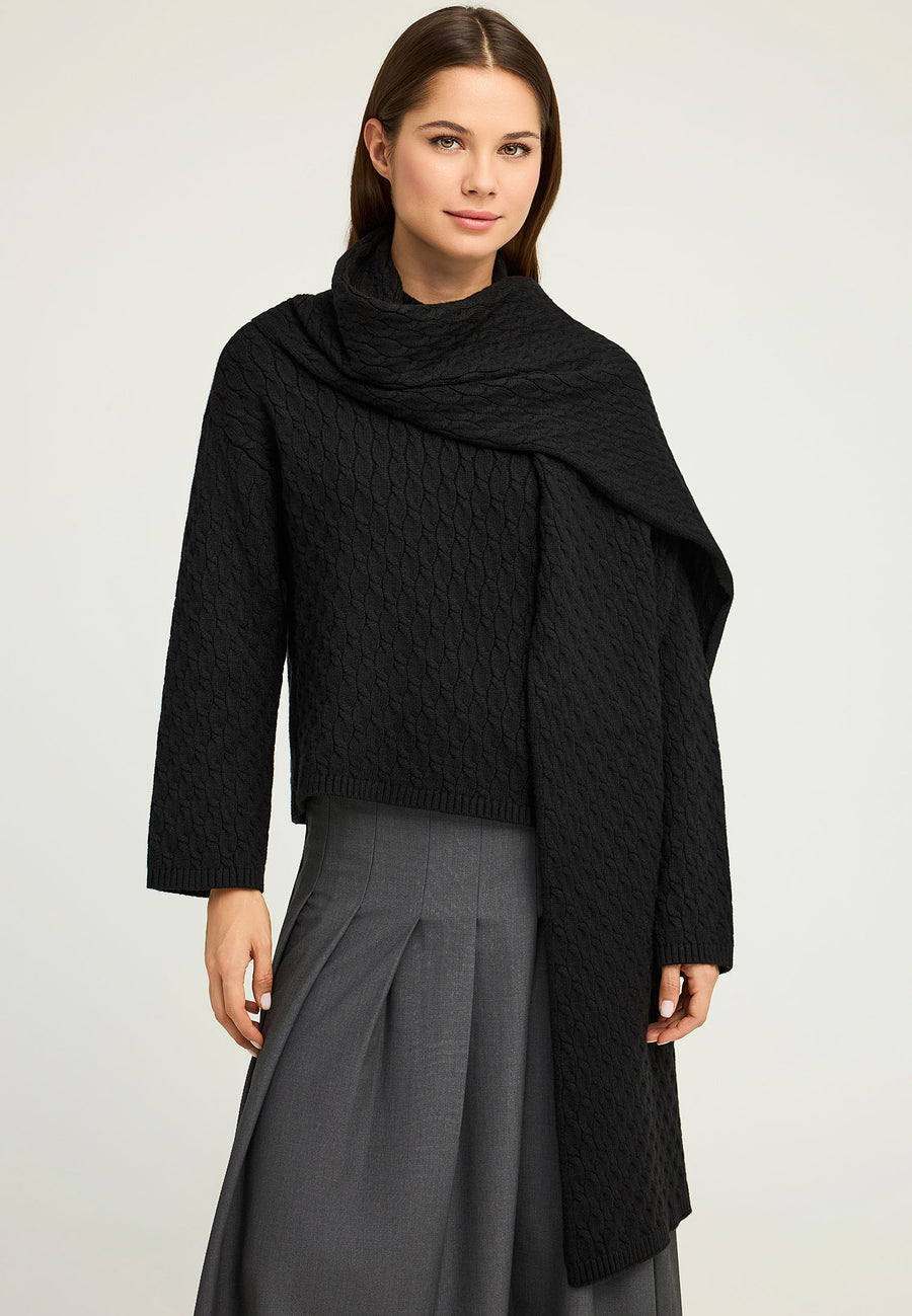 Pulover tricotat în relief cu eșarfă