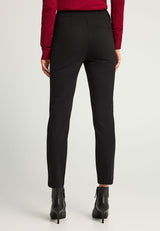 Pantaloni croiți pentru femei cu nasturi