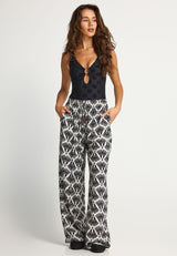Women's wide leg pants