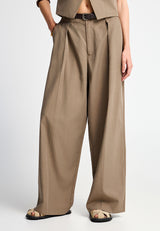 Pantaloni casual de damă, cu picior lat