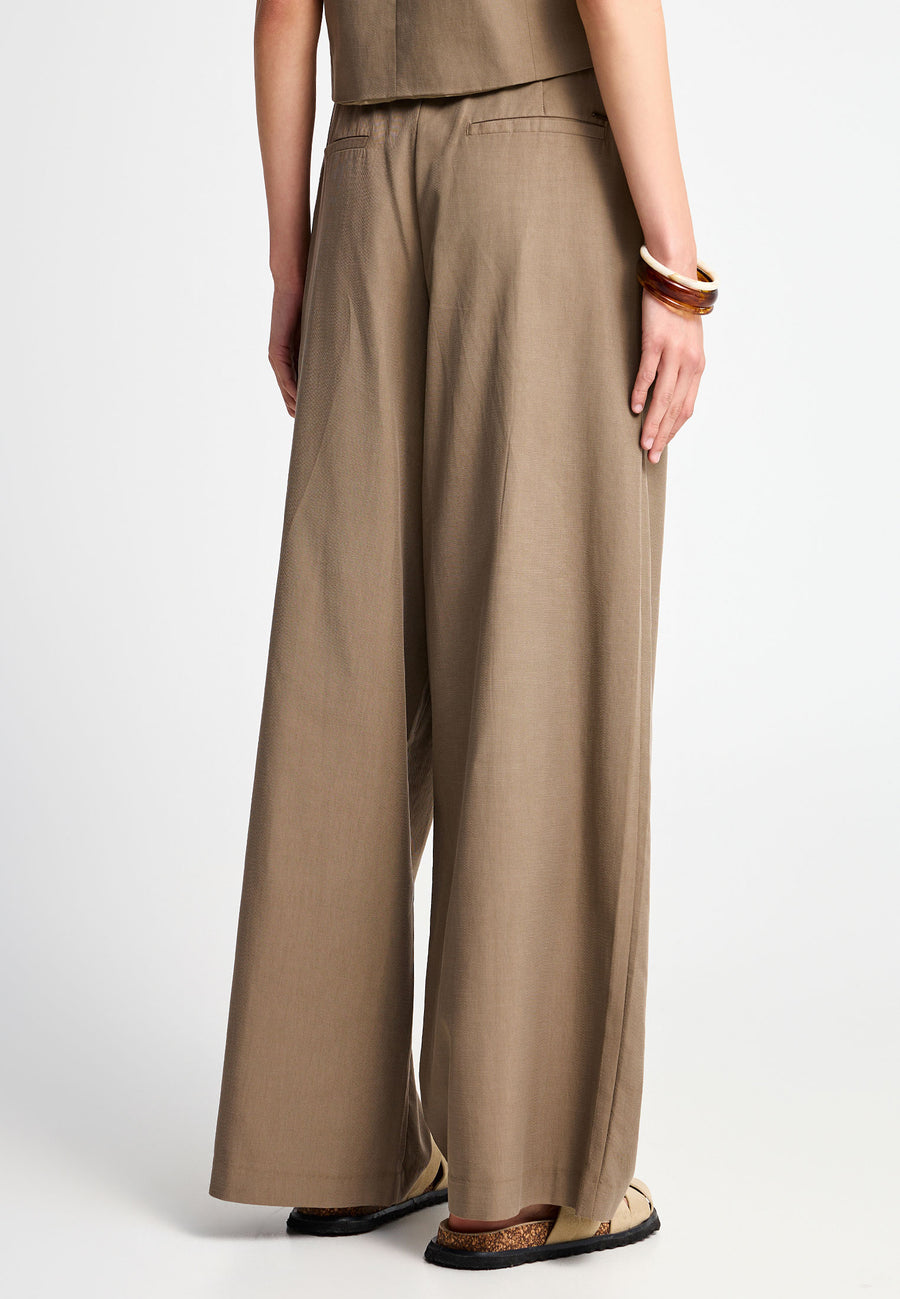 Pantaloni casual de damă, cu picior lat