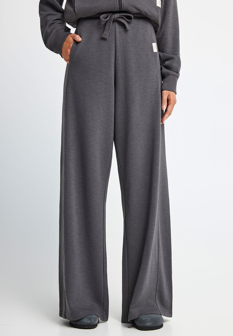 Pantaloni jogging evazați pentru femei