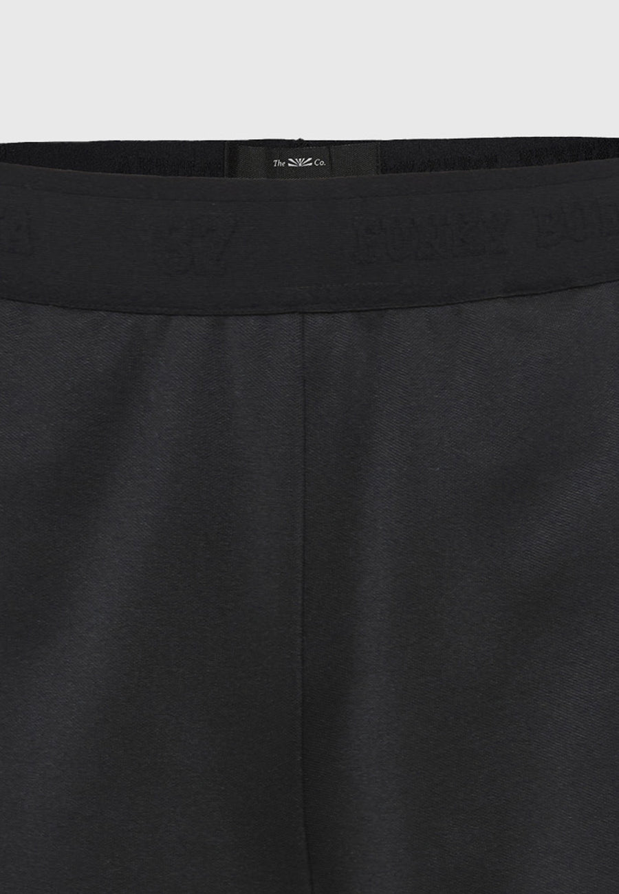 Jogger shorts with printed logo