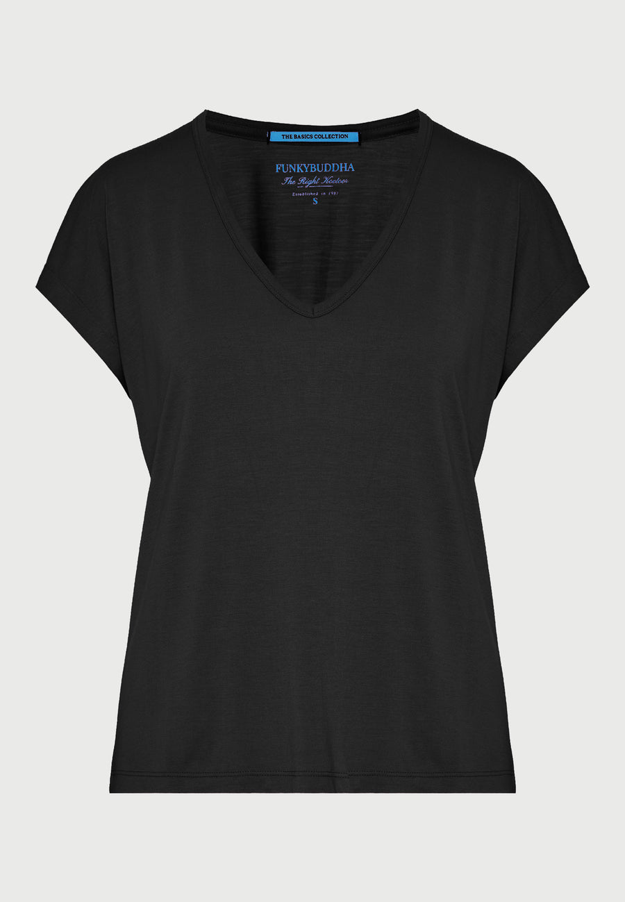 Women's V-neck t-shirt - The basic collection