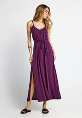 Women's relaxed maxi dress with waist belt