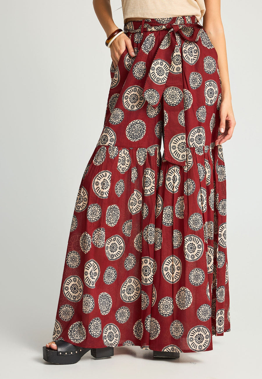 HENNA BROWN