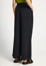 Women's relaxed trousers