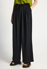 Women's relaxed trousers