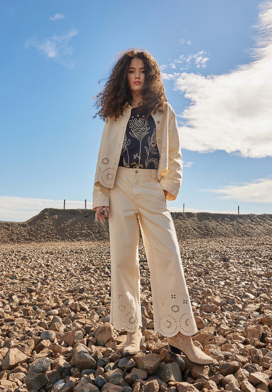 Women's denim with embroidered hem