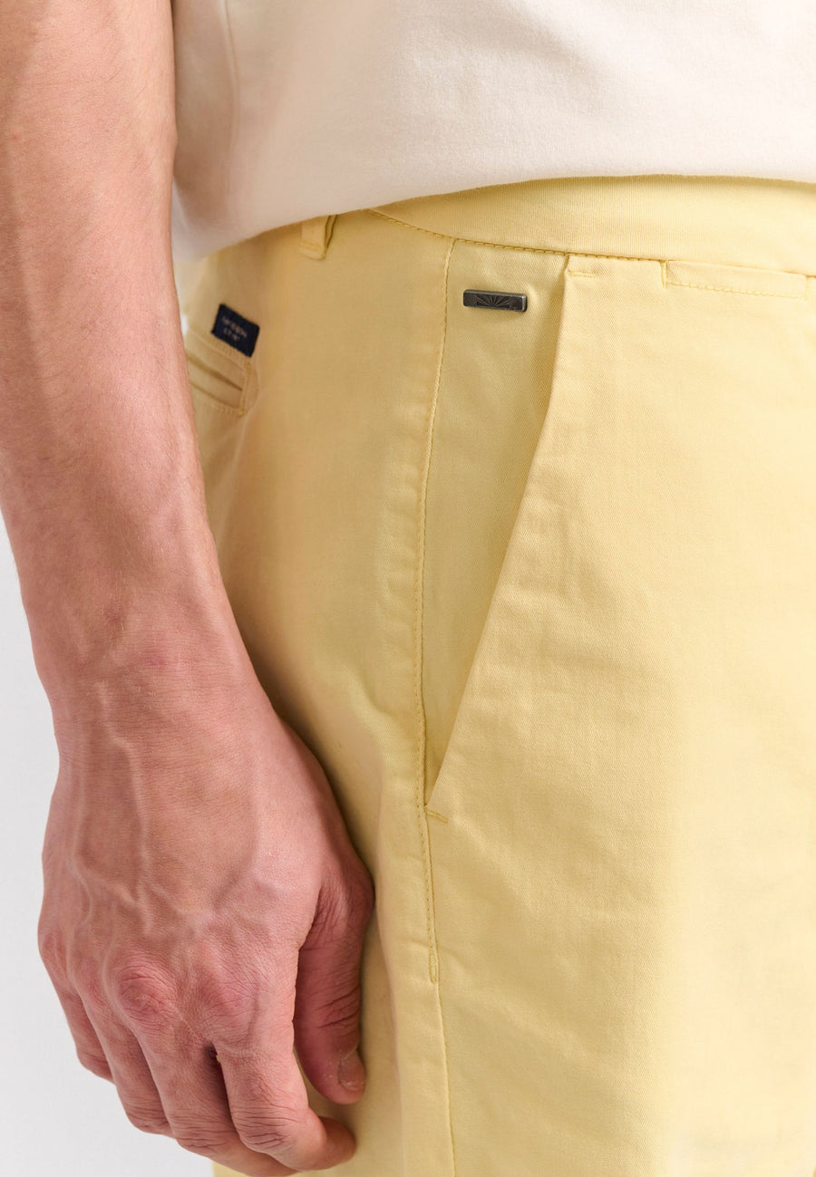 LT YELLOW