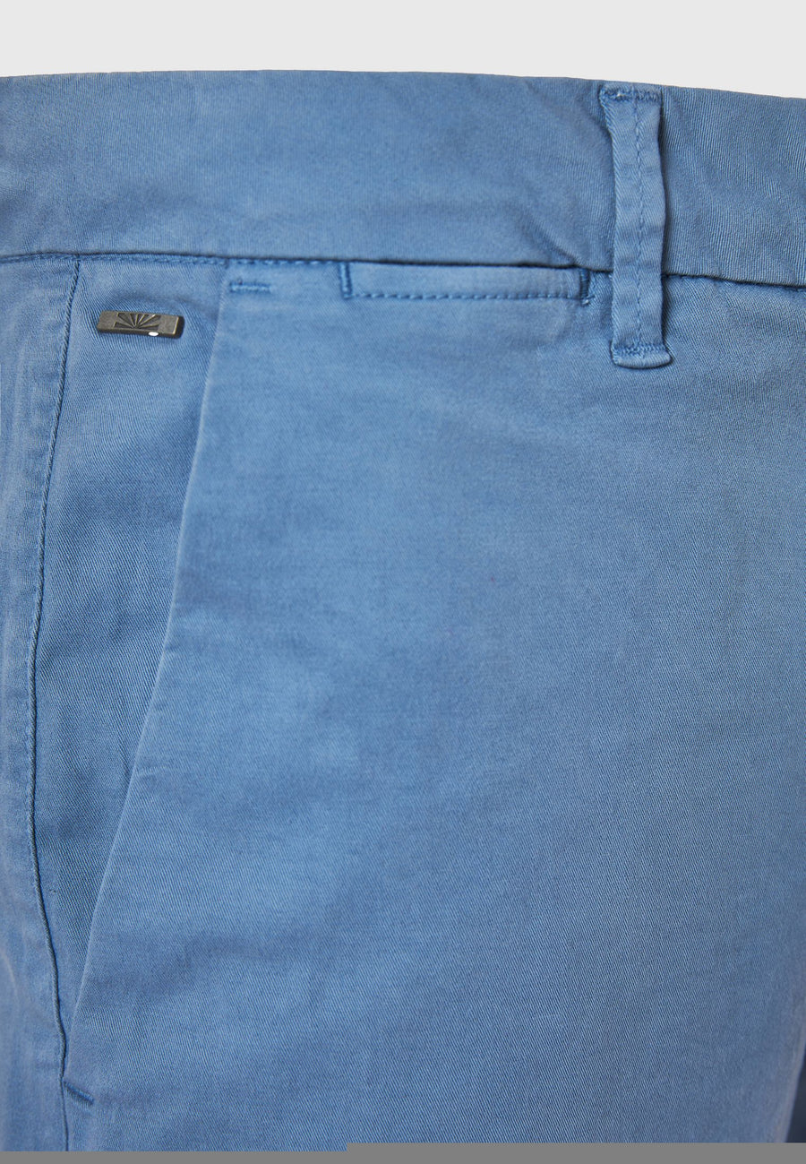 SMOKE BLUE