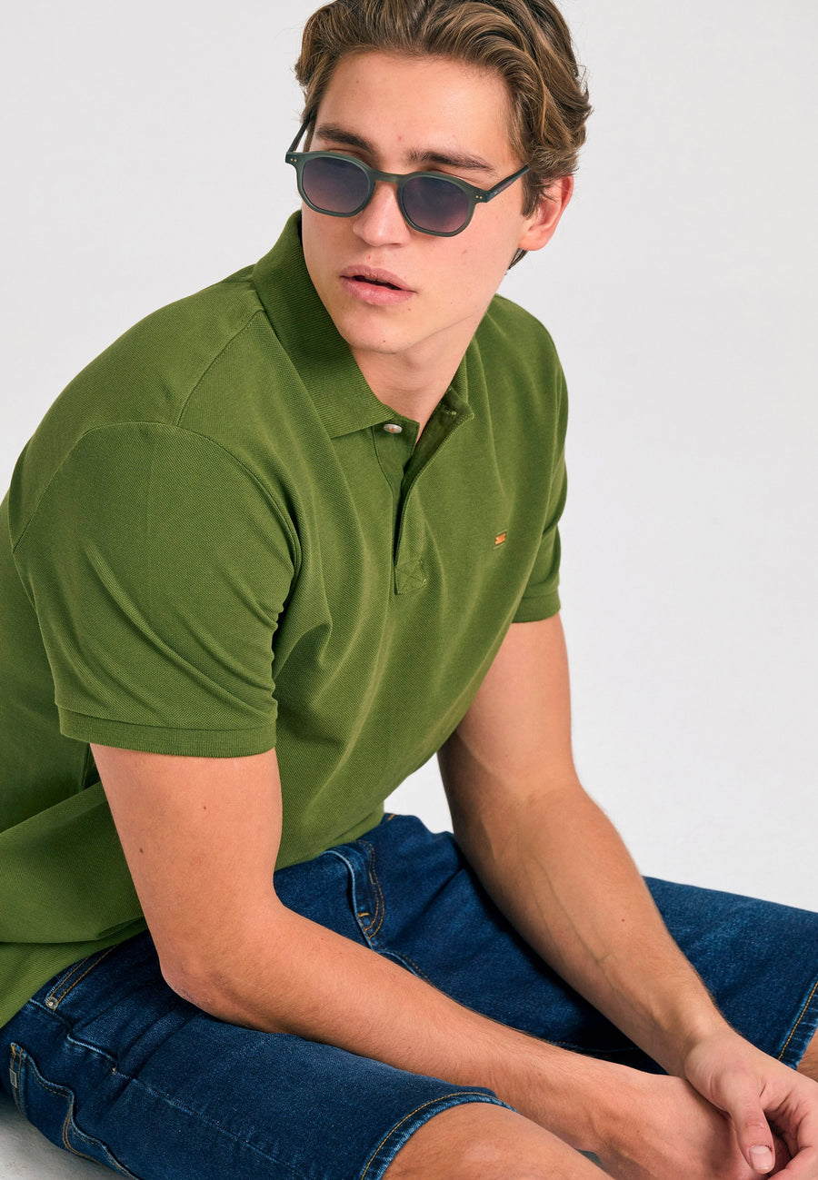 KHAKI