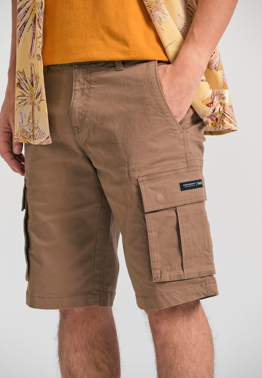 Pantaloni scurți cargo pentru bărbați - Esențiale - Cigar