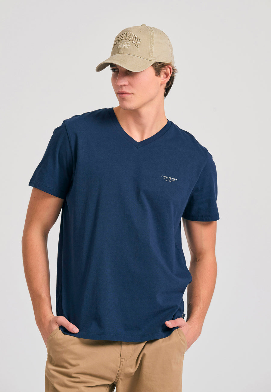 Tricou cu decolteu în V și logo pe piept - Bleumarin