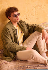 KHAKI