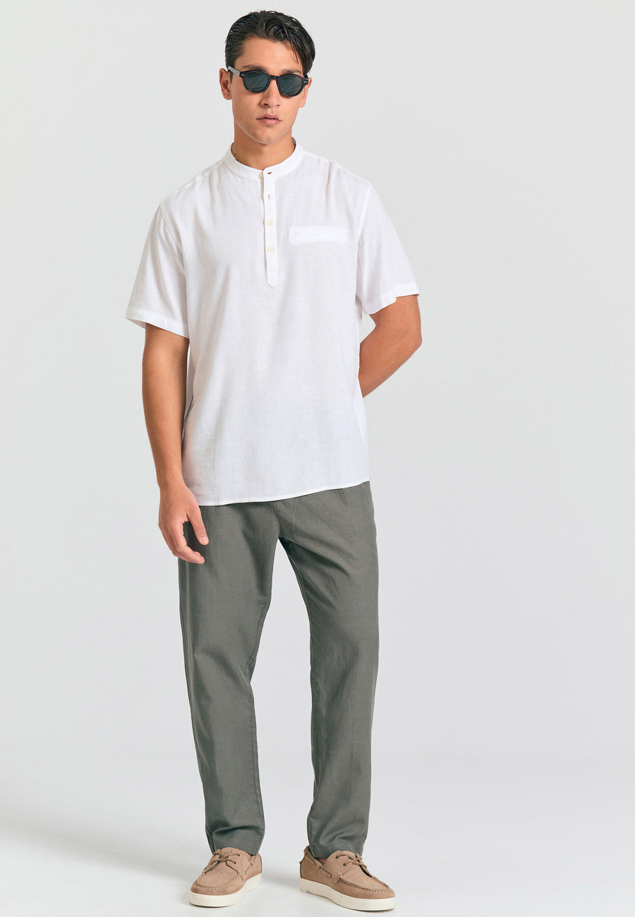 Pantaloni chino bărbătești din amestec de in - Verde prăfuit