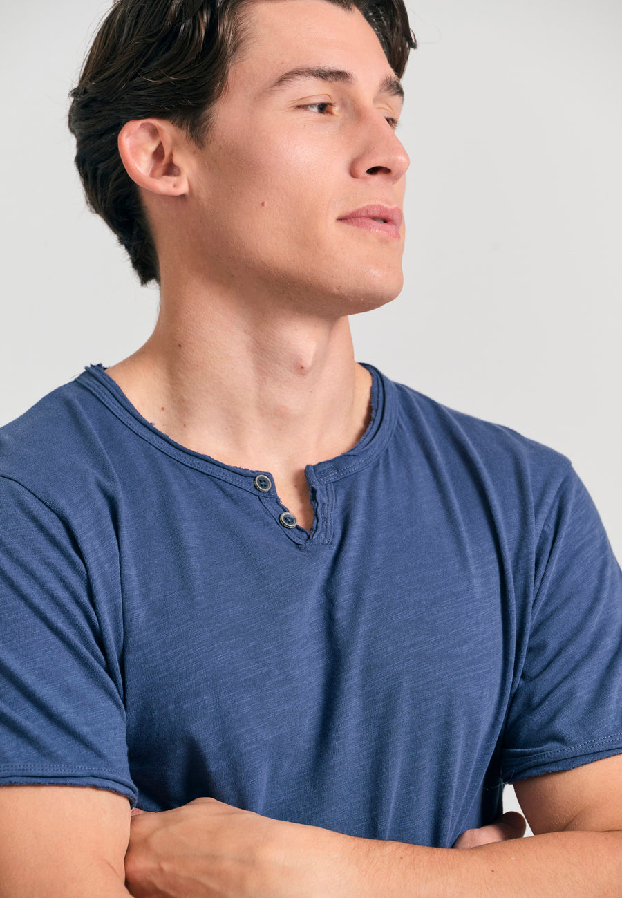 Tricou cu guler henley și croi brut - The essentials - Indigo