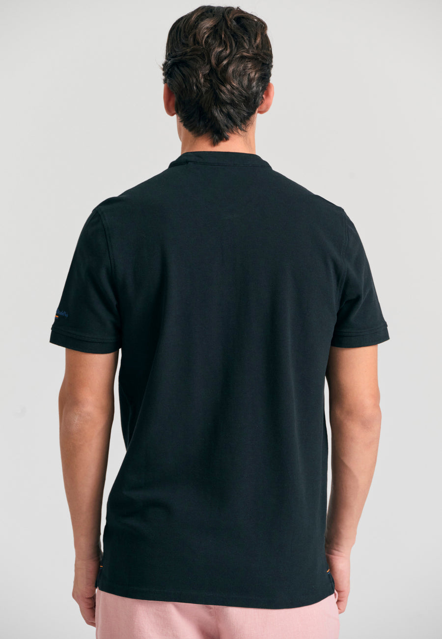 Tricou polo cu guler Mao și broderie pe mânecă - Negru