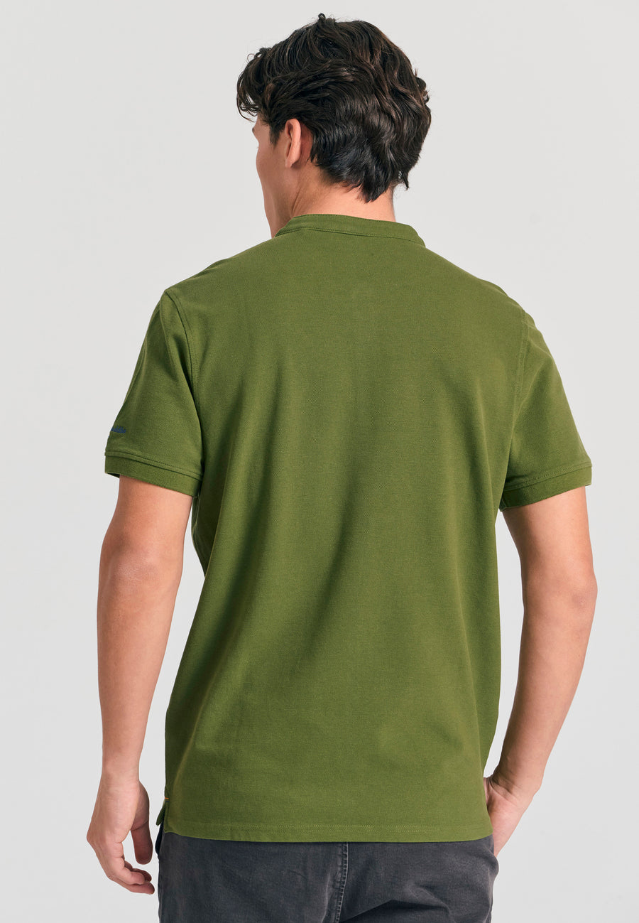 Tricou polo cu guler Mao și broderie pe mânecă - Kaki