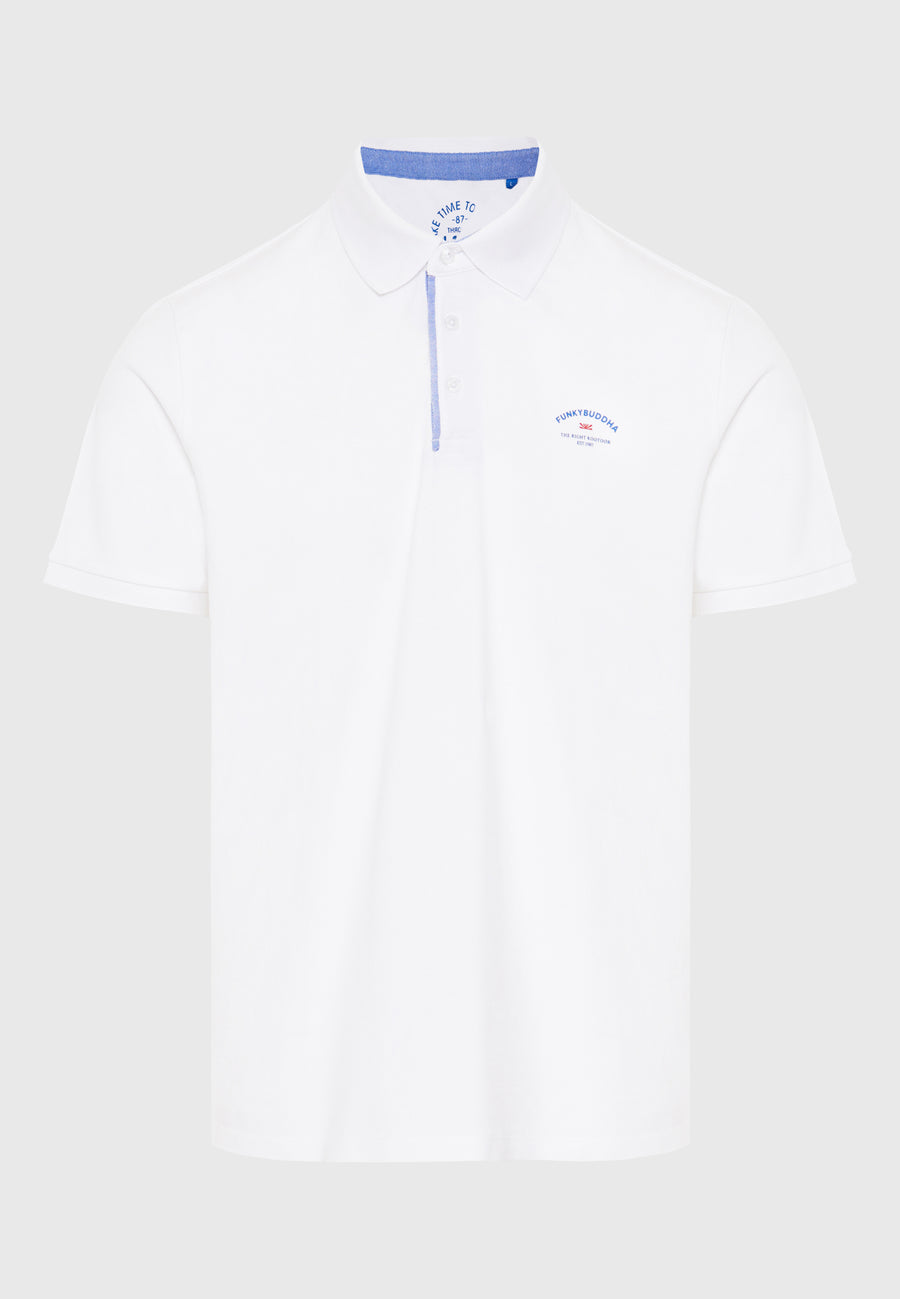 Tricou polo cu imprimeu grafic pe piept - Alb