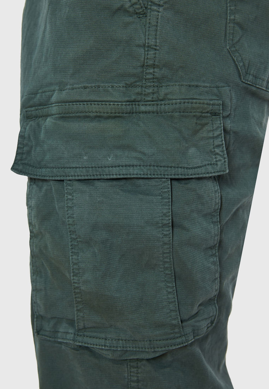 MINERAL GREEN