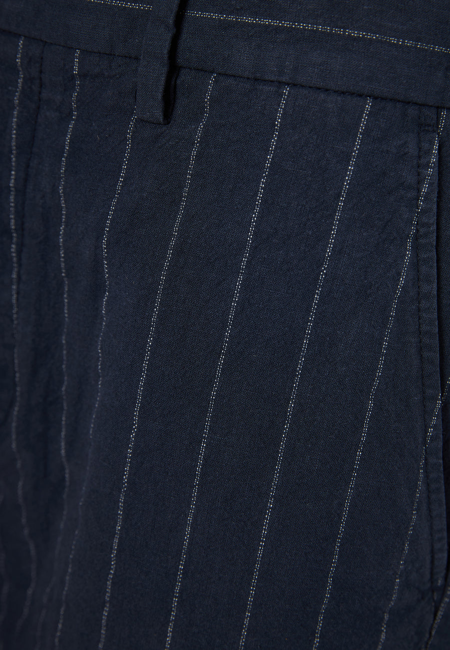 Comfort fit linen blend striped chino shorts - Navy