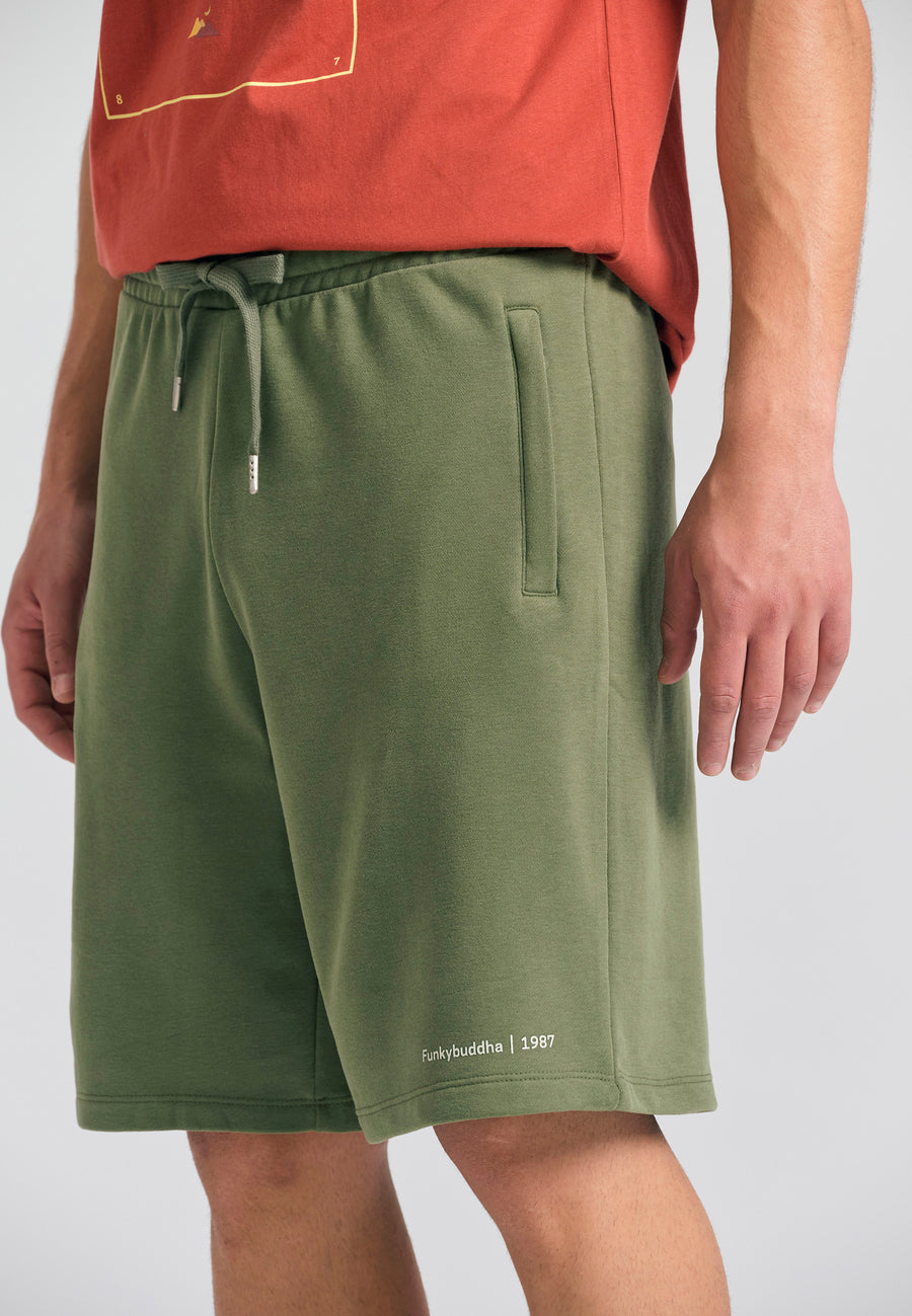 Pantaloni scurți jogger cu croială largă - The essentials - Verde vânătoresc