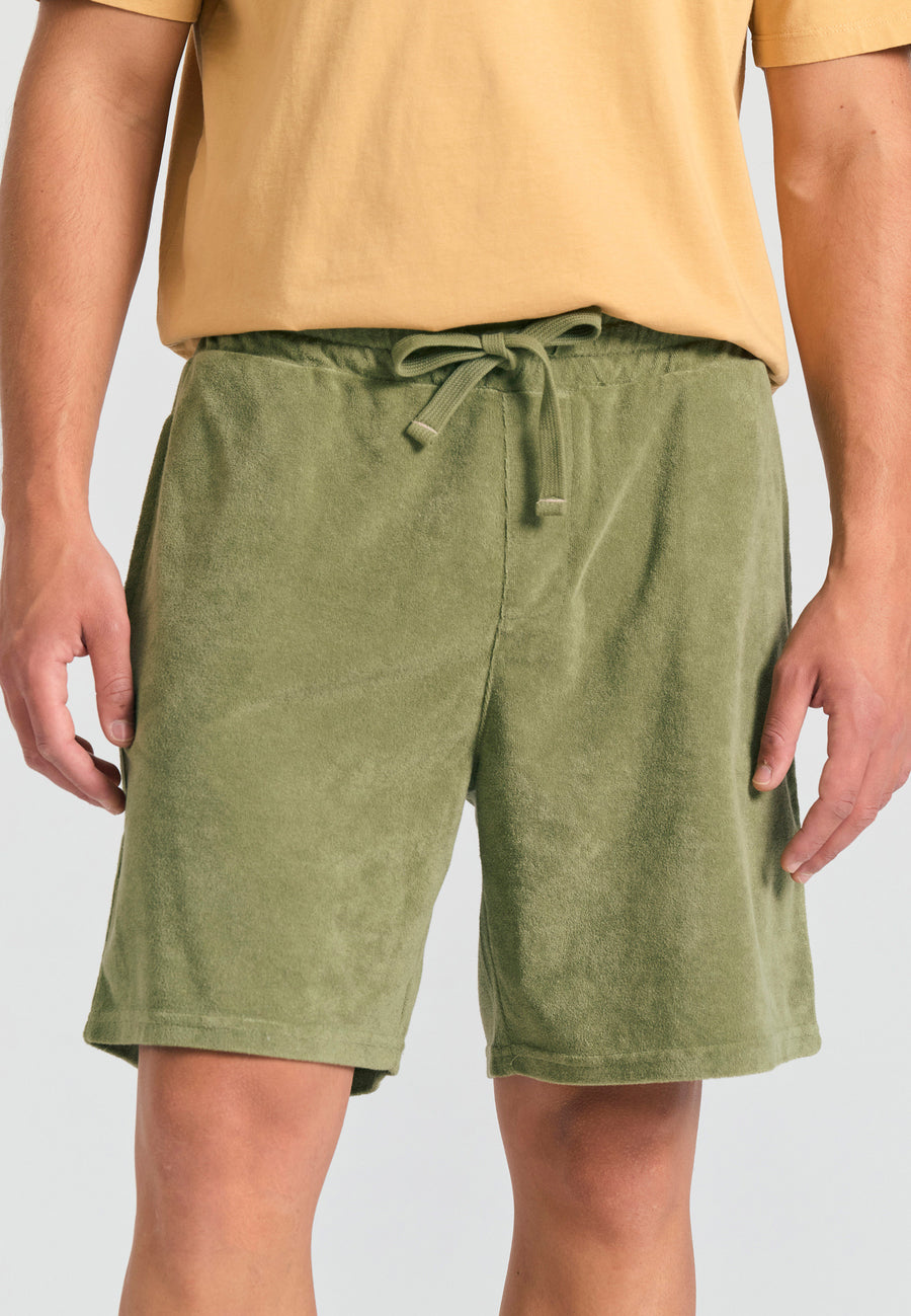 Pantaloni scurți jogger slim fit, croială conică, din material terry - Verde vânătoresc