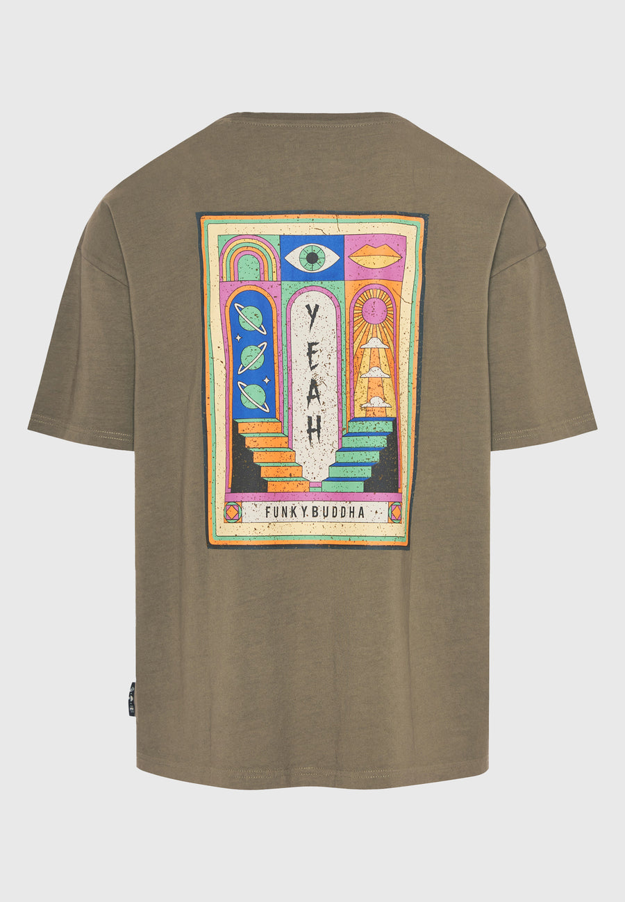 Oversized garment dyed t-shirt with retro frame print - Oregano