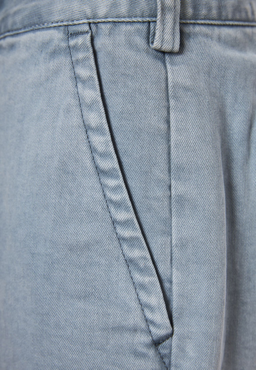SMOKE BLUE