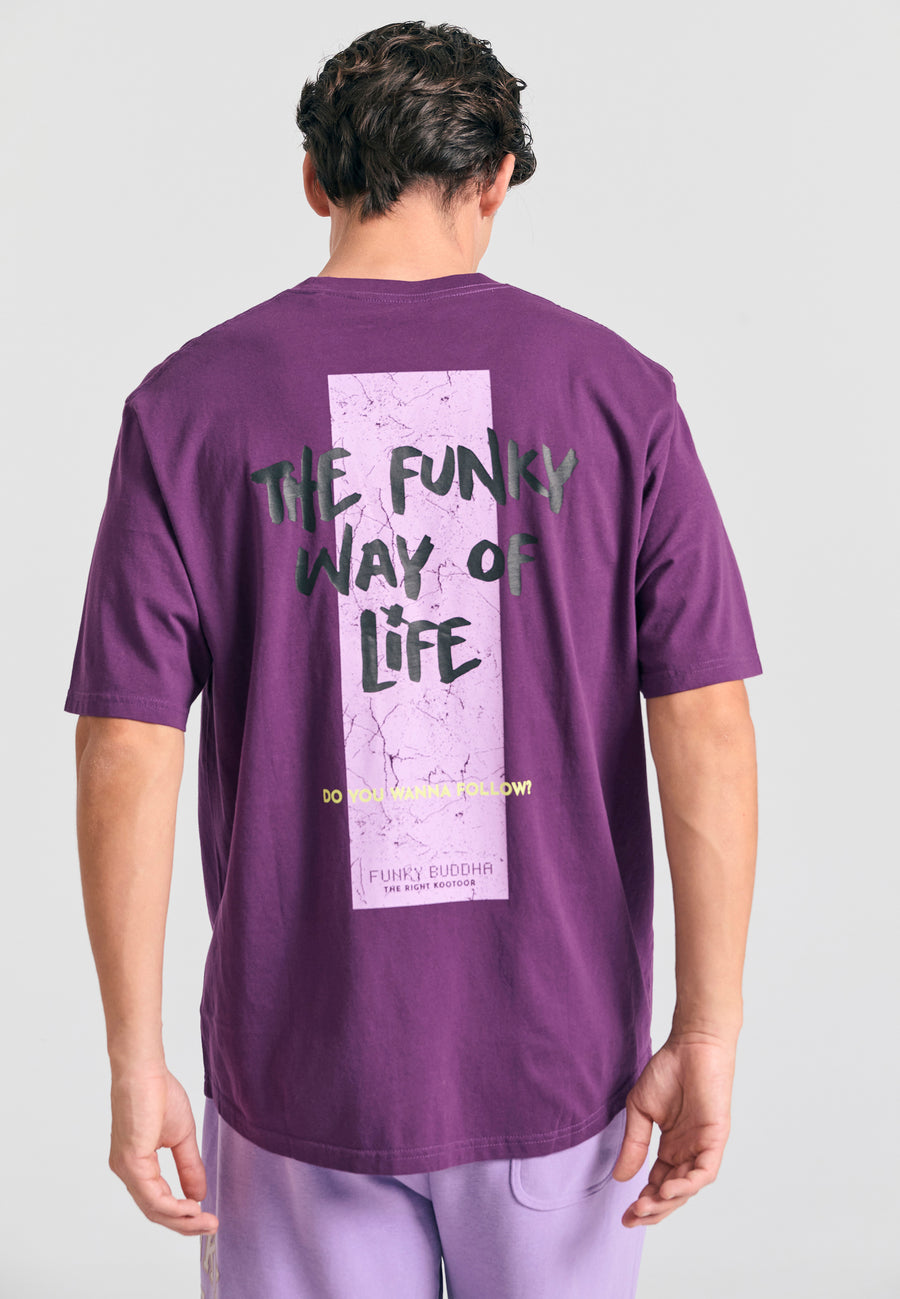 Tricou cu croială lejeră și imprimeu grafic pe spate - Prună