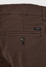 Pantaloni chino pentru bărbați - Esențiale